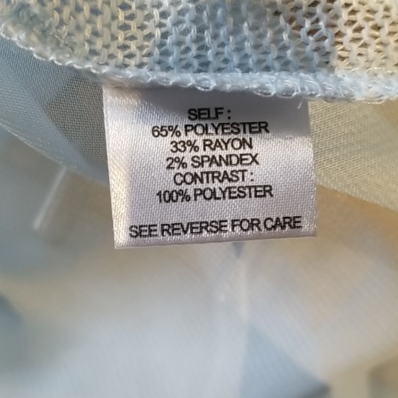 Long sleeve light blue top - Picture 5 of 6